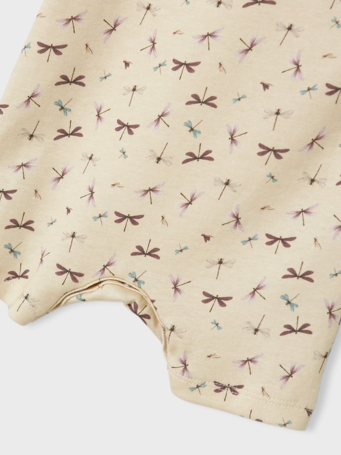 model_shot-front_full